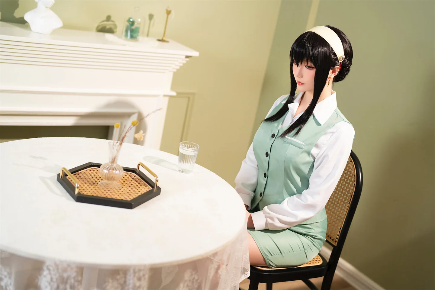 星之迟迟_间谍过家家_圣诞节_约尔2_OL制服_71P_251MB tg@simisebaisi 【丝足阁】001.webp